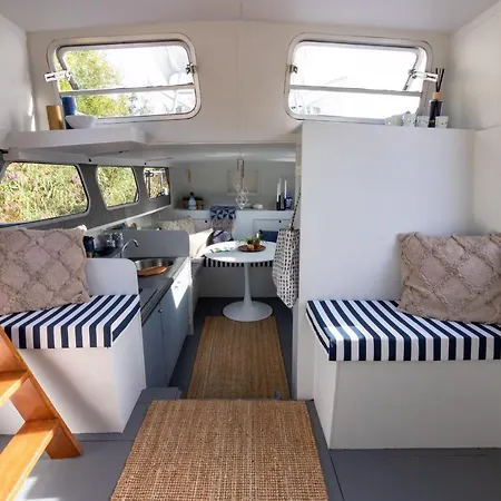 Cedo Nulli Dutch Holiday Boats * Amesterdão
